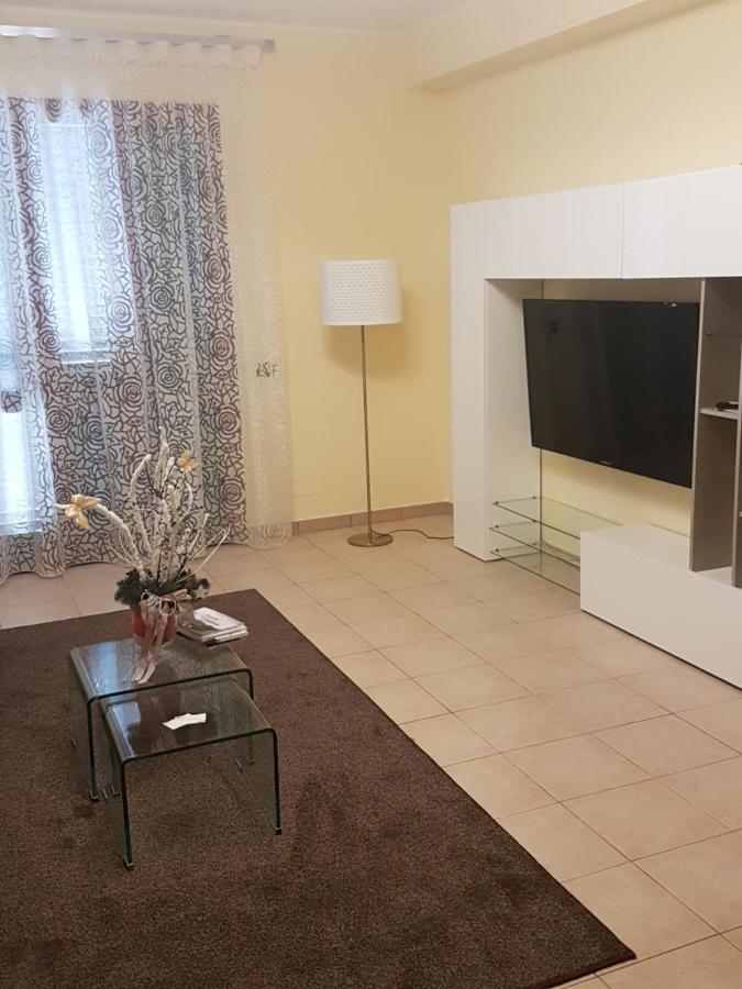 B&B Mary Grace Rossano Stazione Kültér fotó