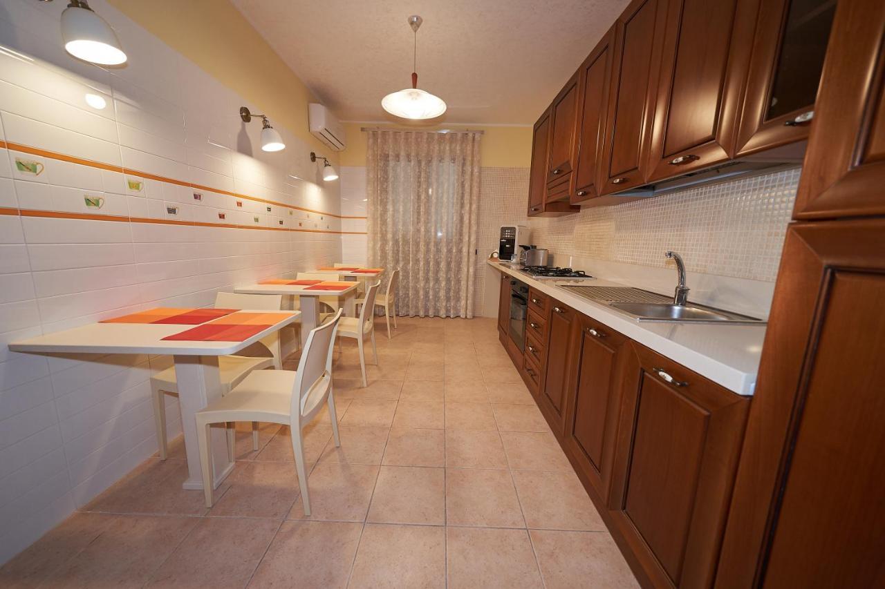 B&B Mary Grace Rossano Stazione Kültér fotó