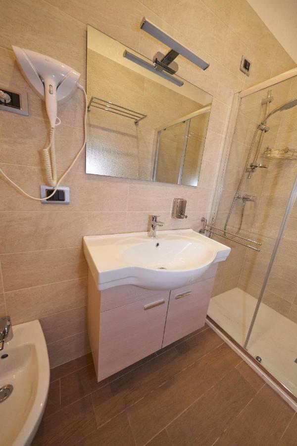 B&B Mary Grace Rossano Stazione Kültér fotó